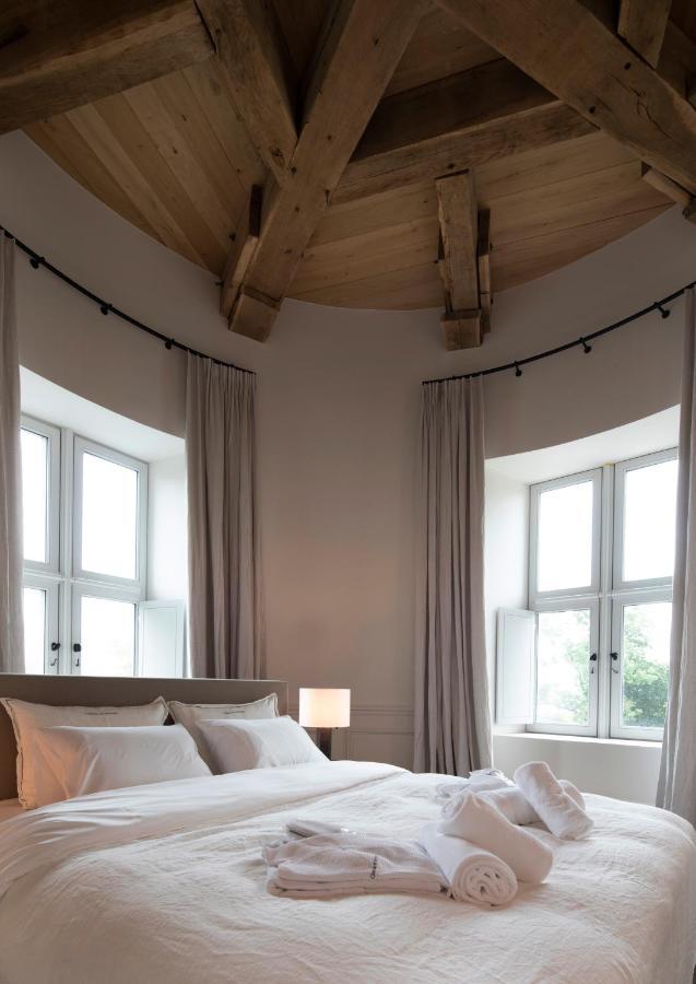 Le Chateau De Mirwart 외부 사진