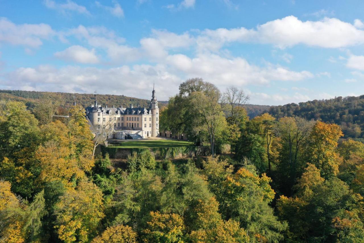 Le Chateau De Mirwart 외부 사진